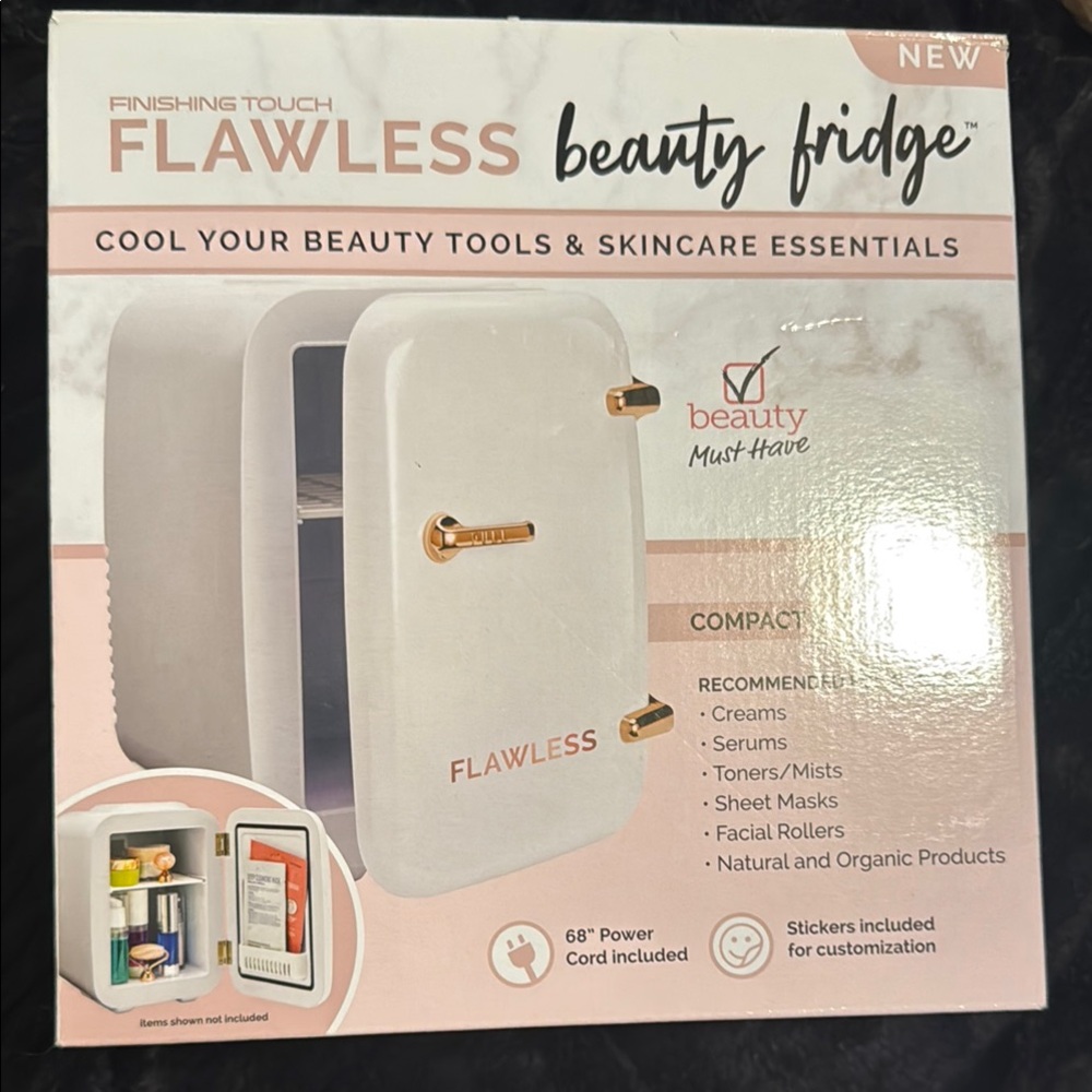 NWT!! Flawless Beauty Fridge in White and Gold